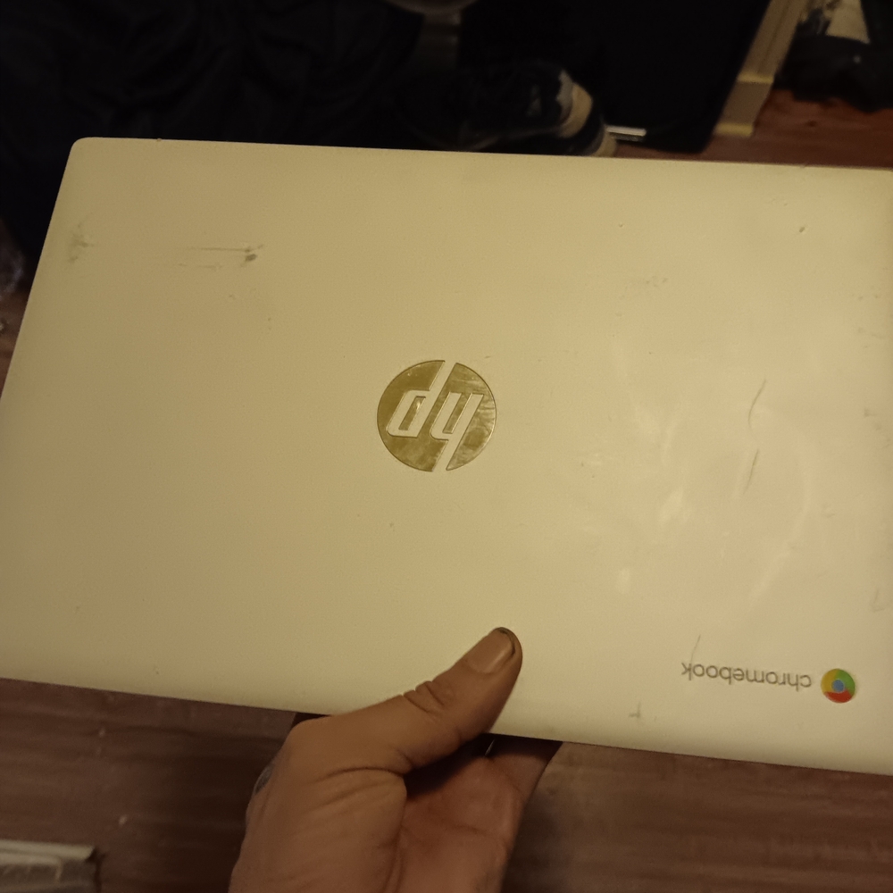 HP Silver and Black Laptop - Picture 2 of 2